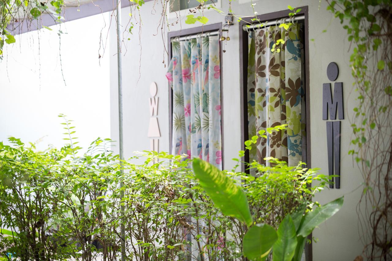The Lantern Hostel, Chalong ,Phuket Exterior foto